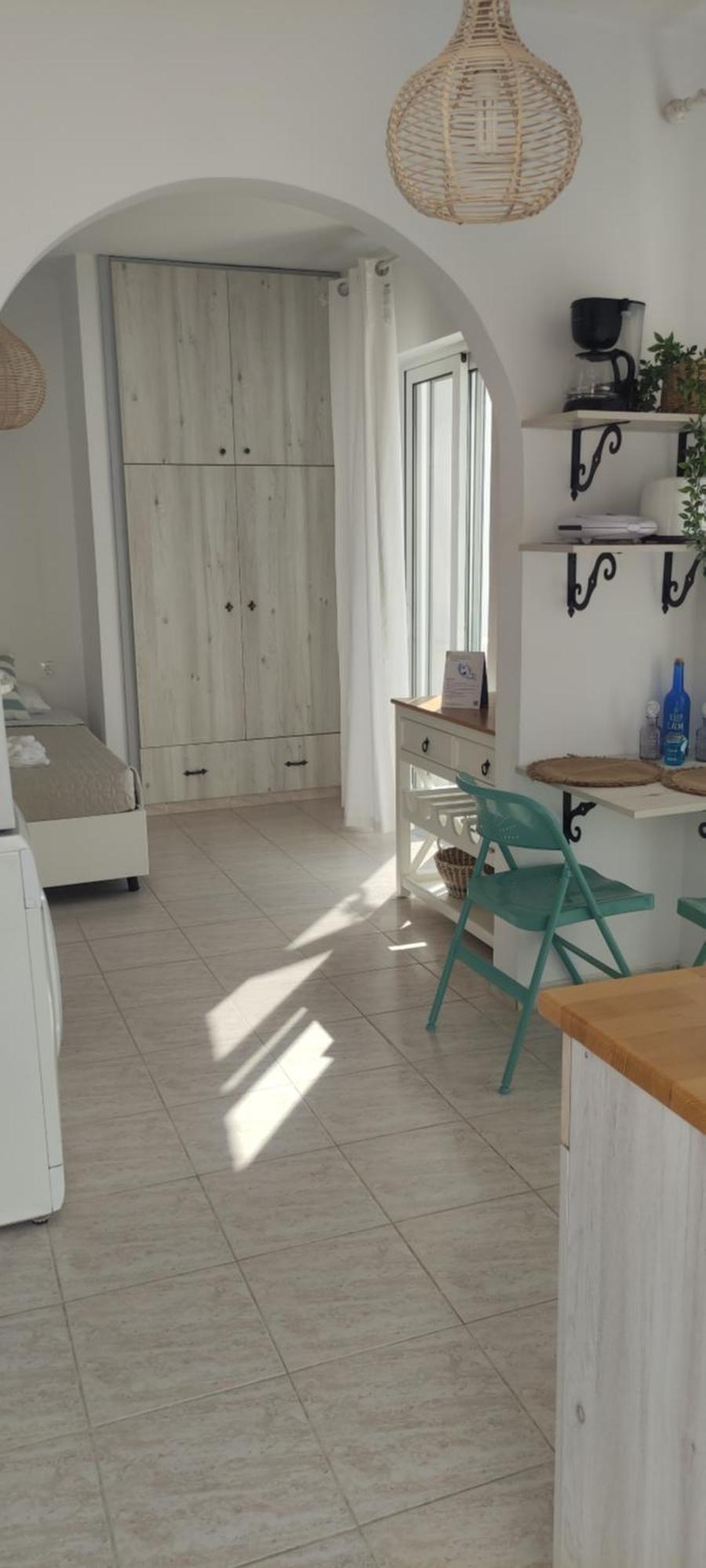 Nikos Studios Livadia  Zimmer foto