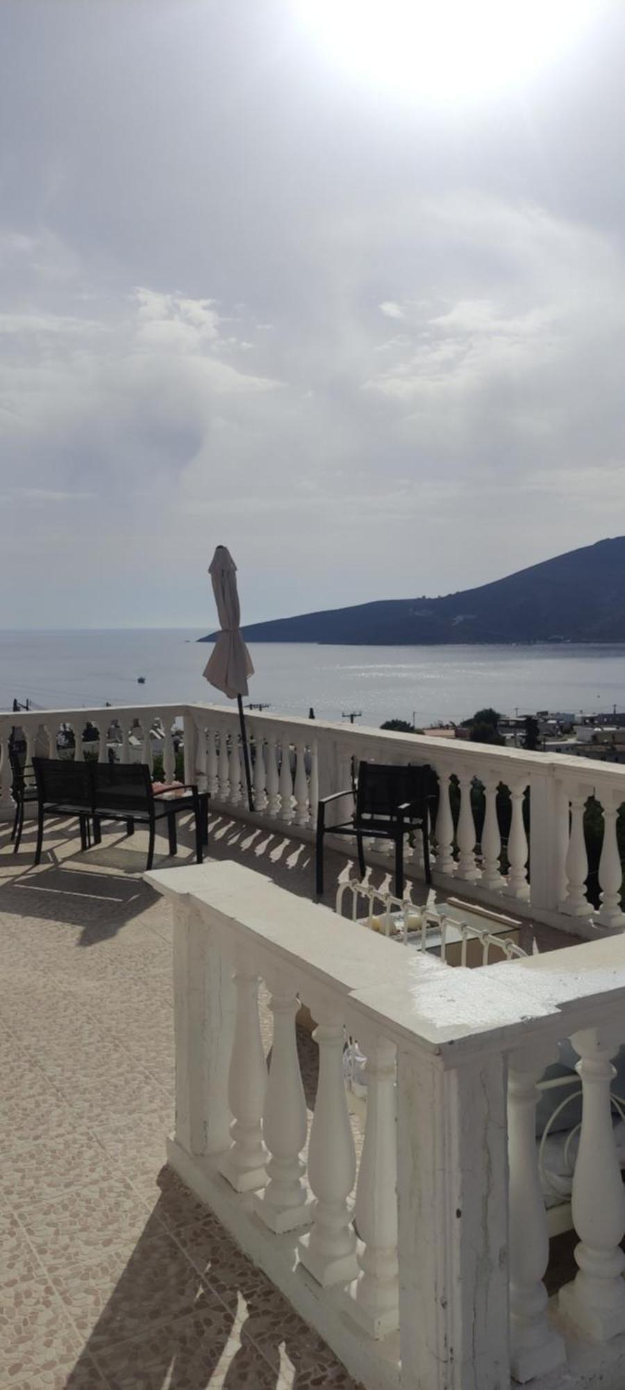 Nikos Studios Livadia  Zimmer foto
