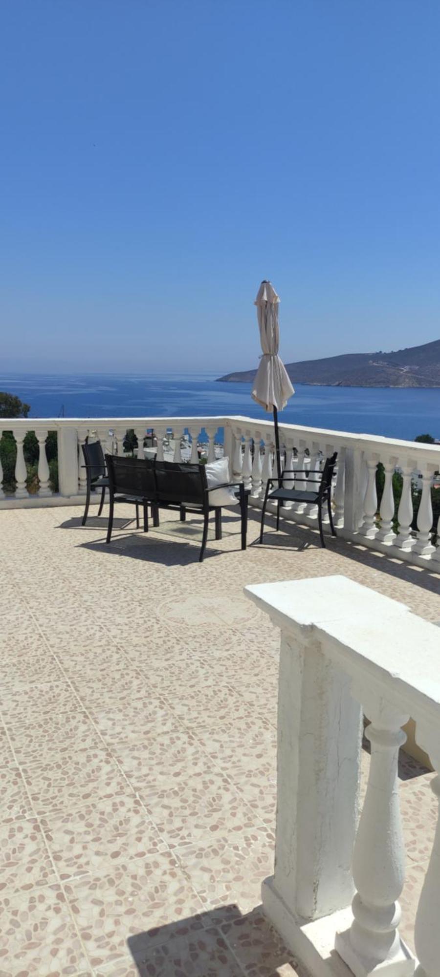 Nikos Studios Livadia  Zimmer foto