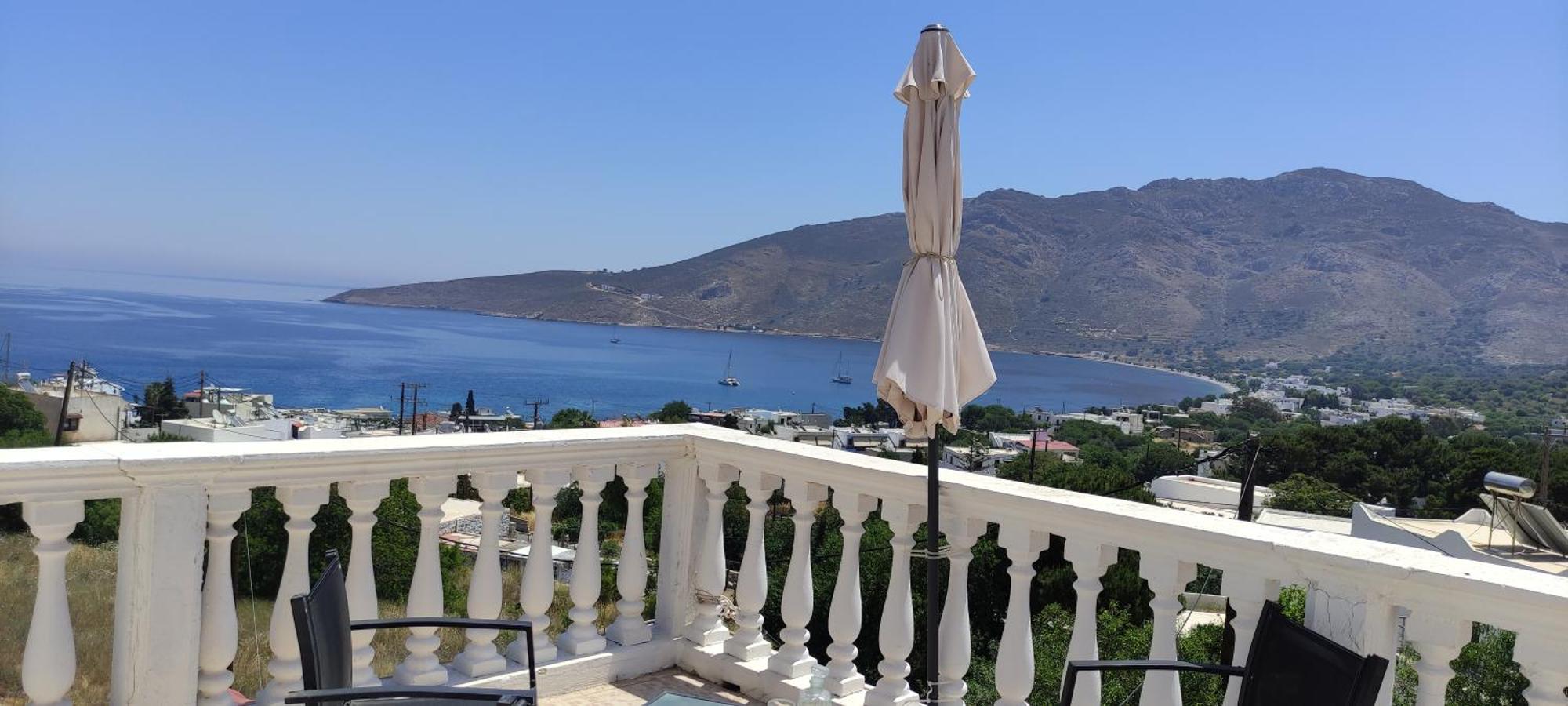 Nikos Studios Livadia  Zimmer foto